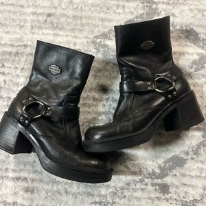 Black leather Harley Davidson boots